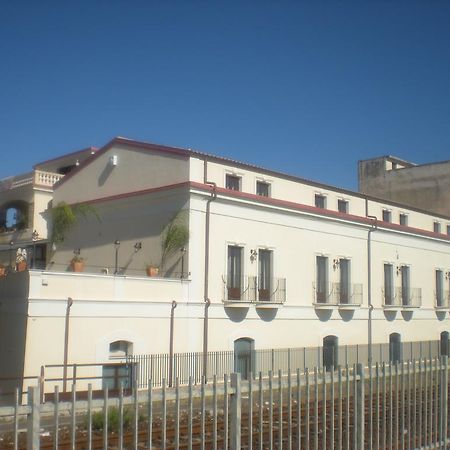 אפרטהוטל בובאלינו מרינה Palazzo Reginella מראה חיצוני תמונה