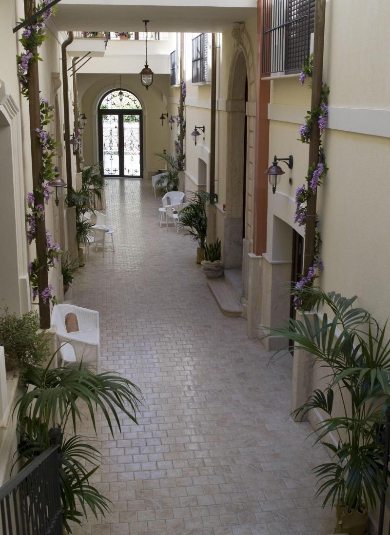 אפרטהוטל בובאלינו מרינה Palazzo Reginella מראה חיצוני תמונה